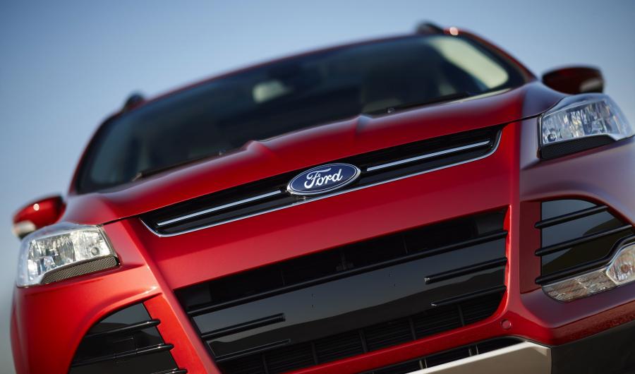  Ford Escape 2013 года  (фото 140 из 222)